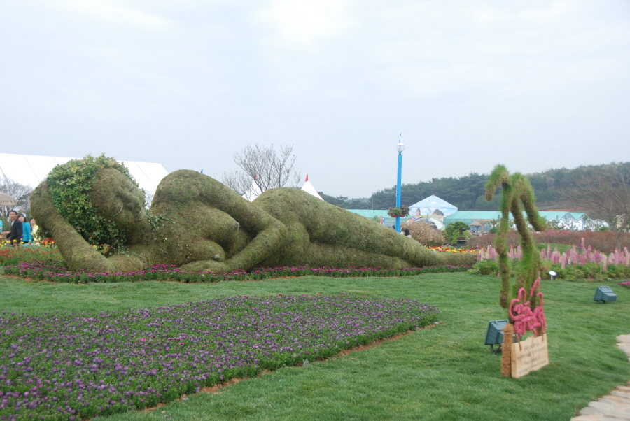dsc_0619_copy.jpg
